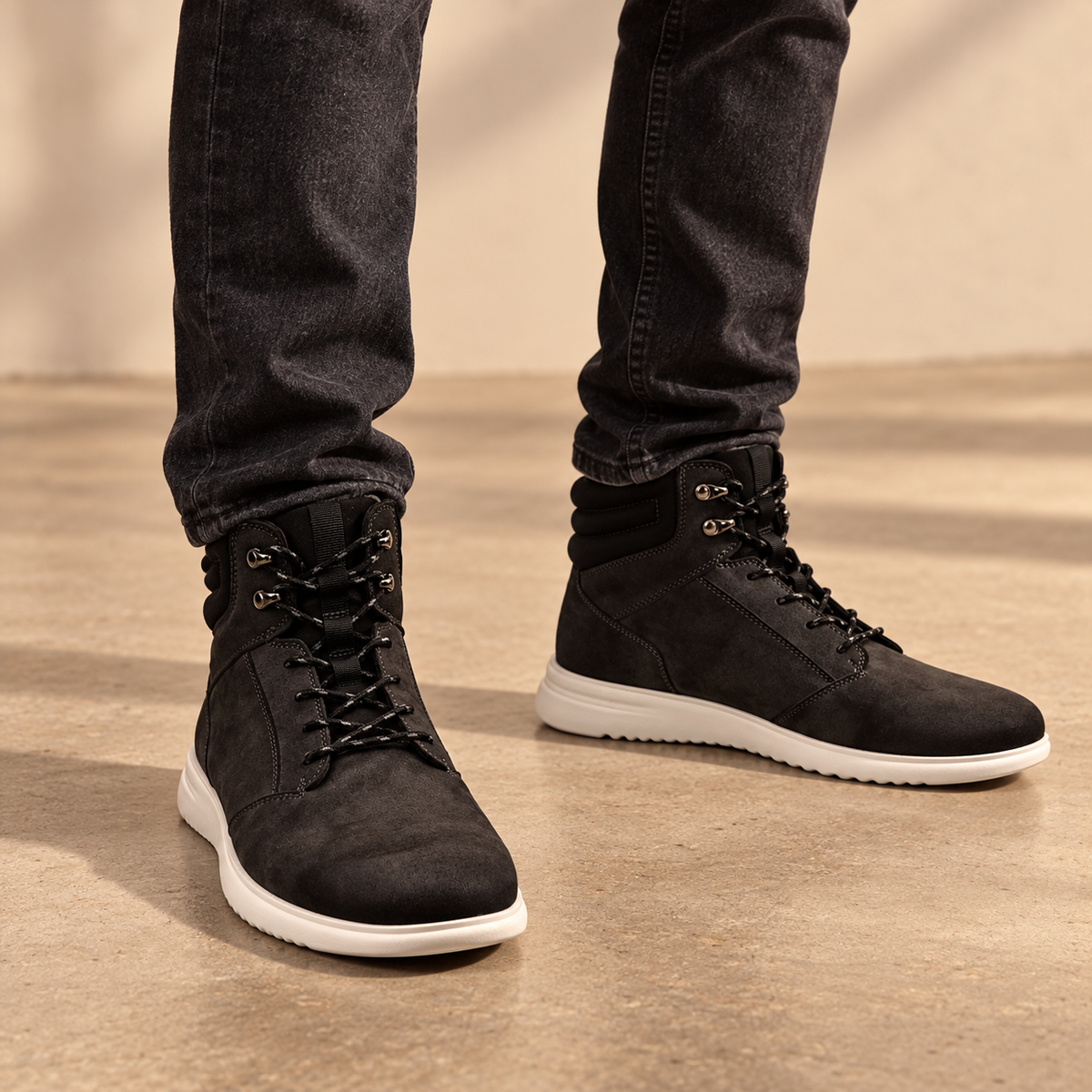 Unlisted by Kenneth Cole Men’s Nio Boots — imagen principal del producto