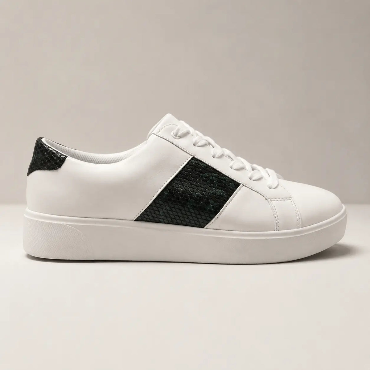 INC International Concepts Men’s Malid White Sneakers — vista 2 del producto