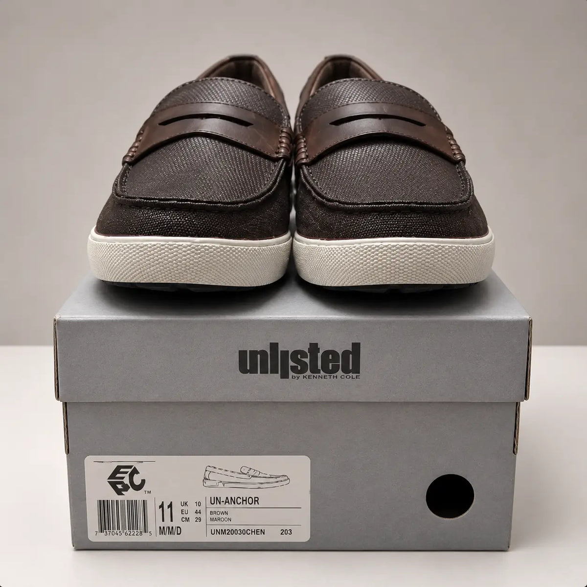 Unlisted by Kenneth Cole Men’s UN-ANCHOR Slip-On Shoes — vista 5 del producto