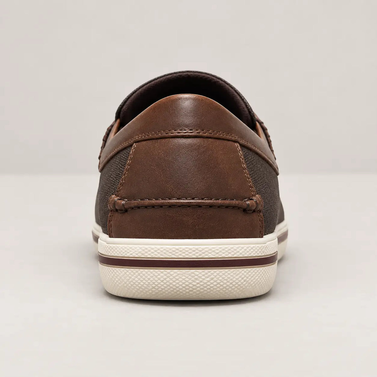 Unlisted by Kenneth Cole Men’s UN-ANCHOR Slip-On Shoes — vista 4 del producto